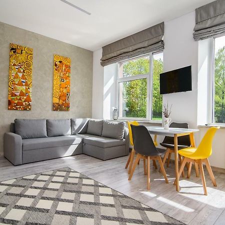Family Apartments 2 Вильнюс Экстерьер фото
