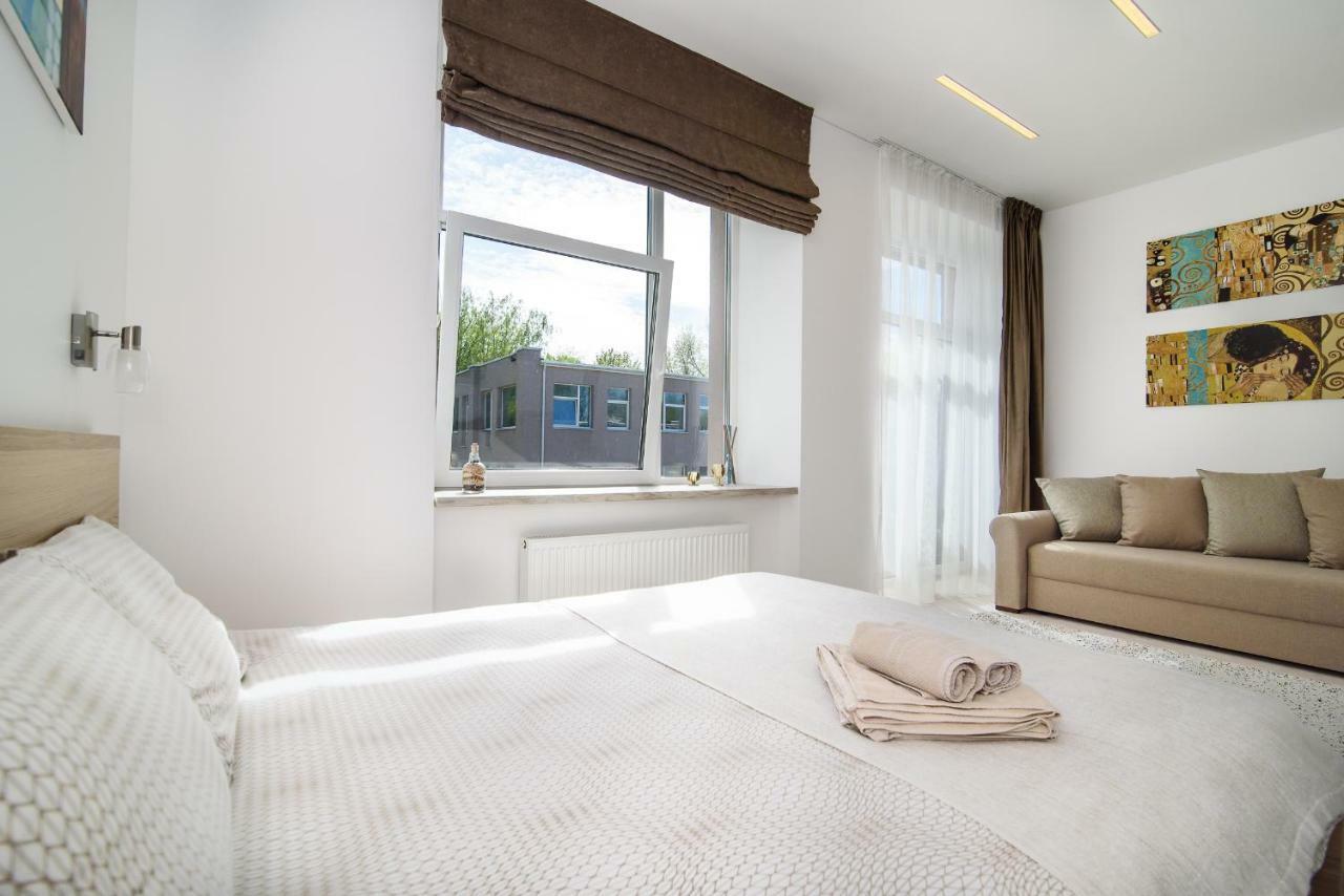 Family Apartments 2 Вильнюс Экстерьер фото