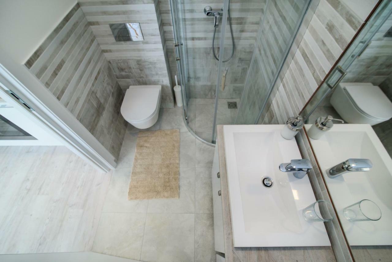 Family Apartments 2 Вильнюс Экстерьер фото